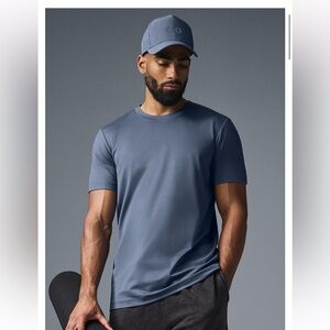 Alo conquer reform crewneck short sleeve